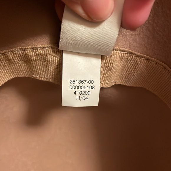 Vintage (20 years old) women’s wool banana republic hat. Made in Italy. S/M - Picture 6 of 7